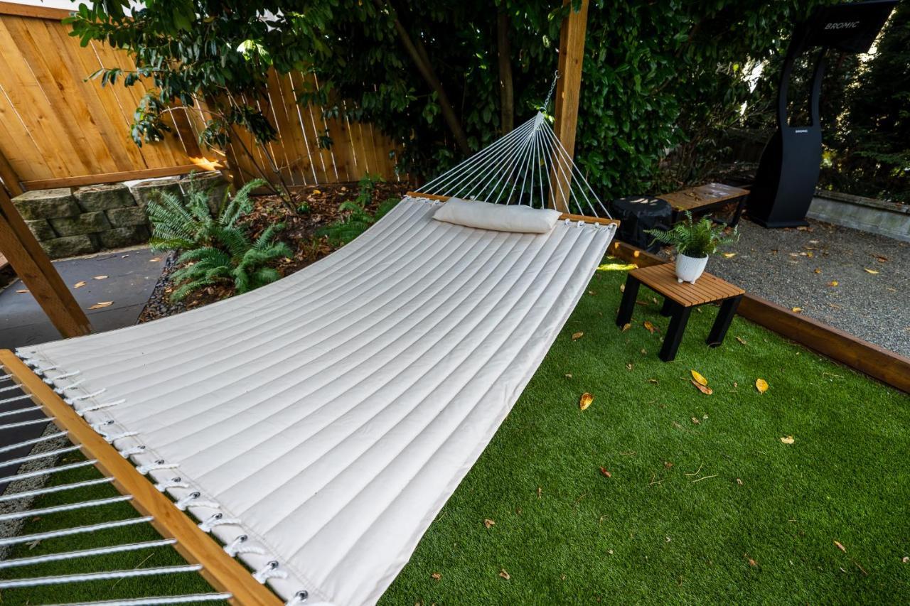 Relaxing Getaway Great Location Hammock, And Bocce Apartamento Seattle Exterior foto